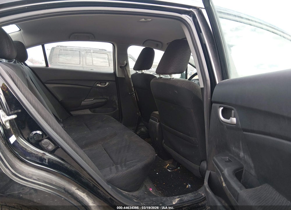2013 HONDA CIVIC LX VIN: 19XFB2F57DE016258