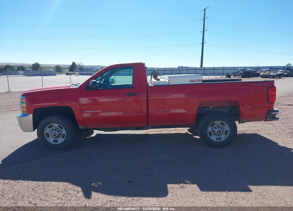 2015 CHEVROLET SILVERADO 2500HD WT VIN: 1GC0KUEG7FZ130577