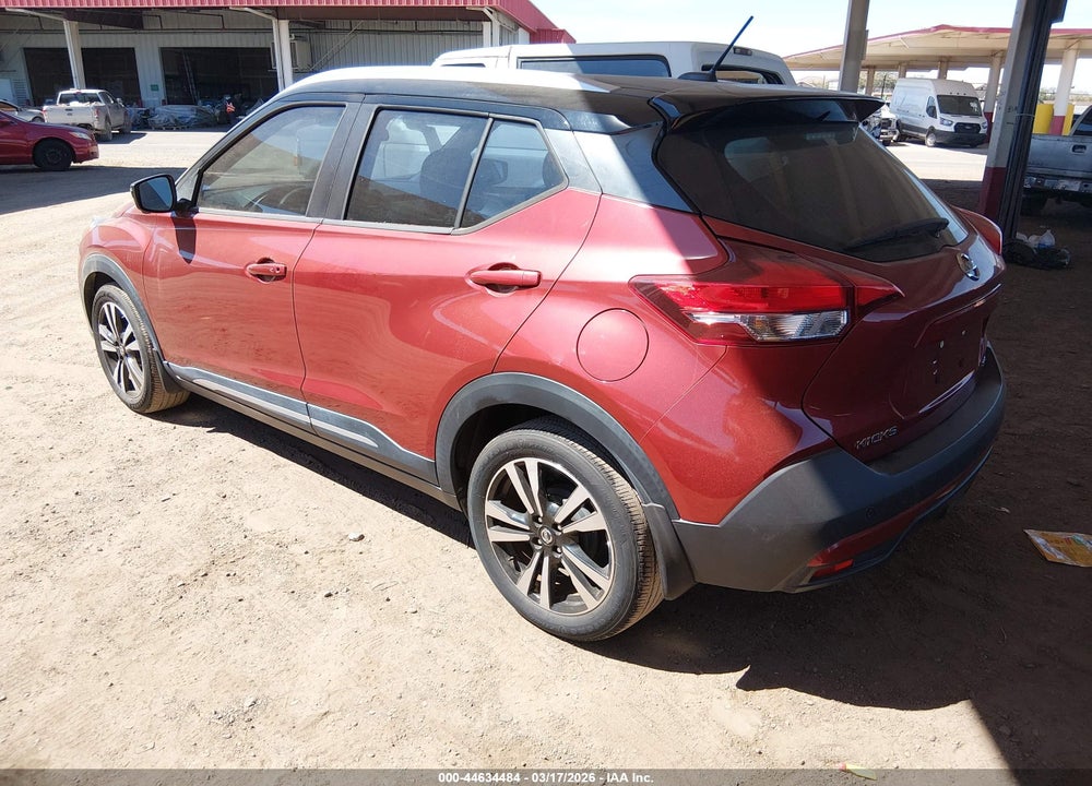 2018 NISSAN KICKS SR VIN: 3N1CP5CU9JL527014