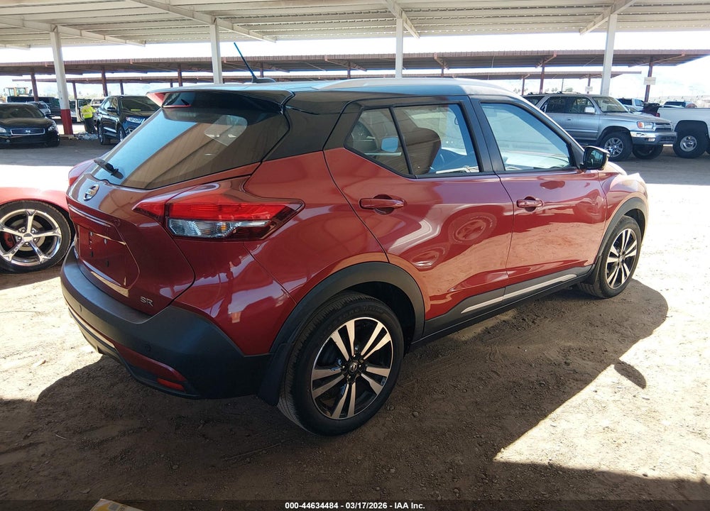 2018 NISSAN KICKS SR VIN: 3N1CP5CU9JL527014
