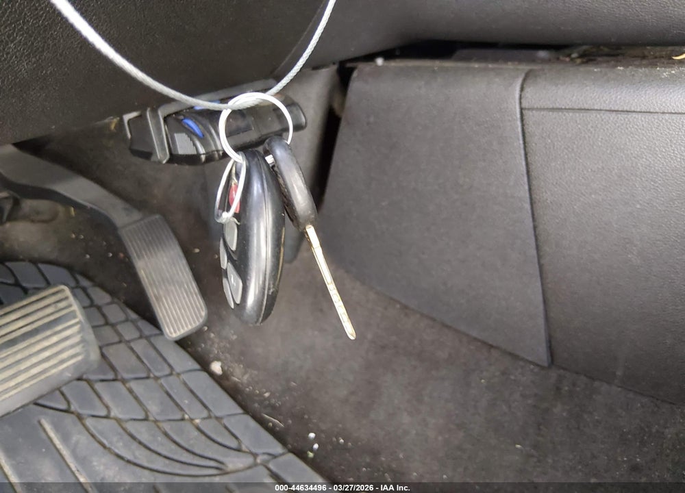 2014 CHEVROLET SUBURBAN 1500 LT VIN: 1GNSCJE02ER107074
