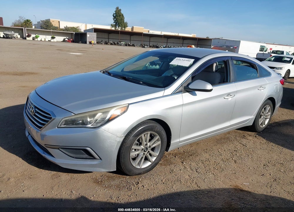 2016 HYUNDAI SONATA SE VIN: 5NPE24AF4GH270761