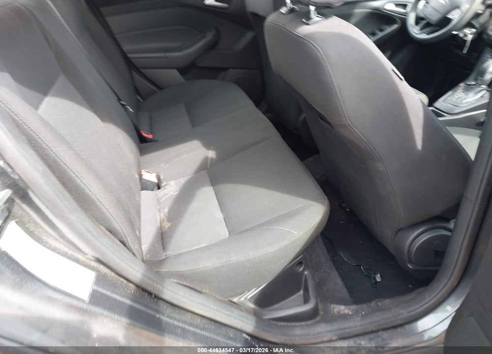 2017 FORD FOCUS SE VIN: 1FADP3F28HL249573