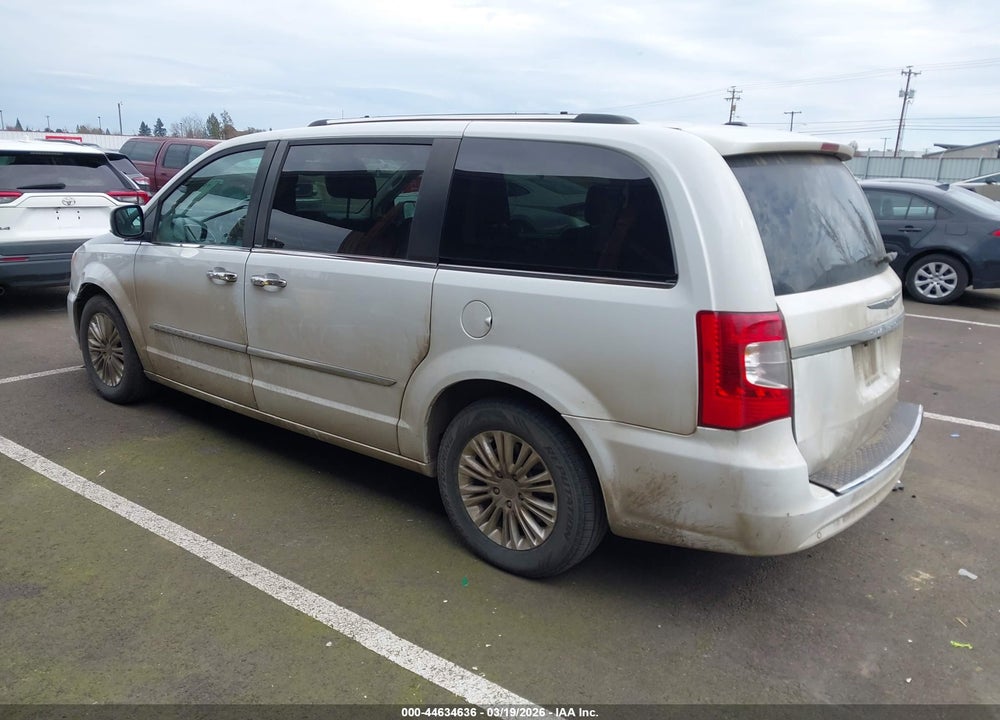 2014 CHRYSLER TOWN & COUNTRY LIMITED VIN: 2C4RC1GG4ER261104