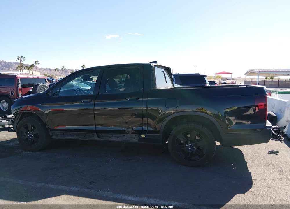 2017 HONDA RIDGELINE BLACK EDITION VIN: 5FPYK3F8XHB021339
