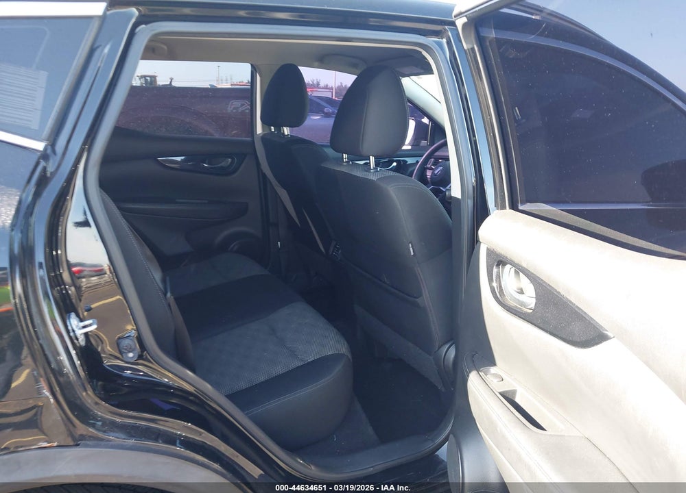 2017 NISSAN ROGUE SPORT SV VIN: JN1BJ1CP2HW004115