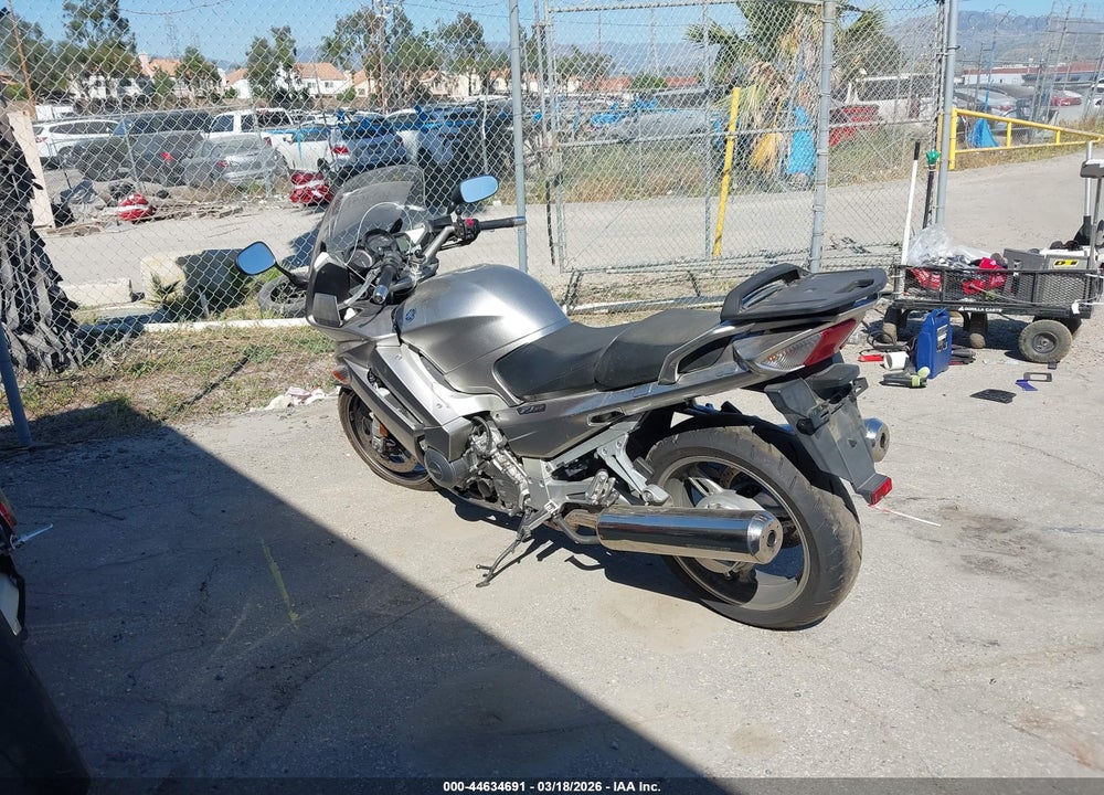 2010 YAMAHA FJR1300 AC VIN: JYARP15Y5AA001272