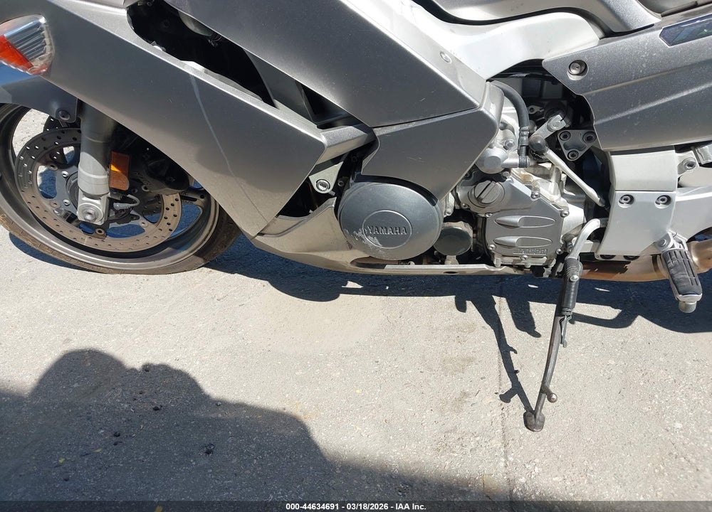 2010 YAMAHA FJR1300 AC VIN: JYARP15Y5AA001272