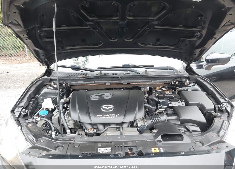 2014 MAZDA 3 I TOURING VIN: JM1BM1L79E1206690