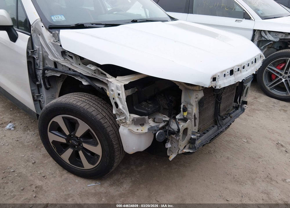 2018 SUBARU FORESTER 2.5I PREMIUM VIN: JF2SJAGC7JH426817