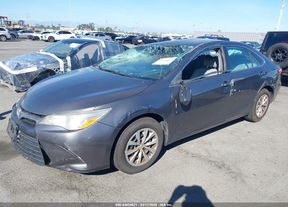 2017 TOYOTA CAMRY LE VIN: 4T1BF1FK0HU274465