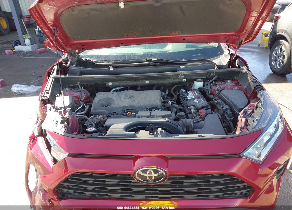 2021 TOYOTA RAV4 XLE VIN: 2T3P1RFVXMW175375