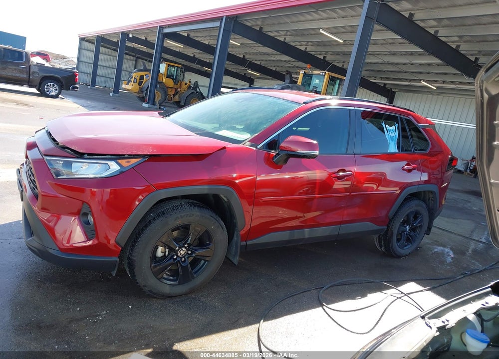2021 TOYOTA RAV4 XLE VIN: 2T3P1RFVXMW175375