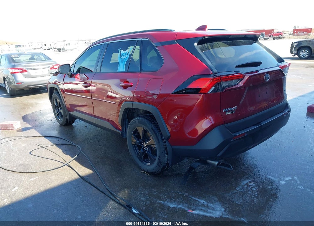 2021 TOYOTA RAV4 XLE VIN: 2T3P1RFVXMW175375