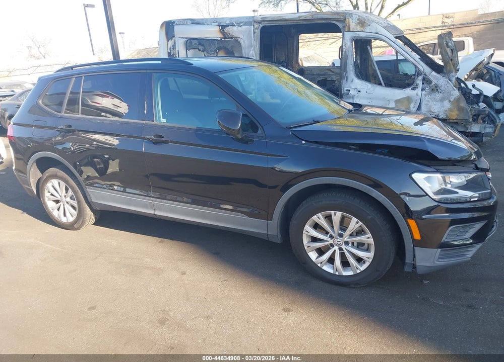 2019 VOLKSWAGEN TIGUAN 2.0T S VIN: 3VV0B7AX2KM026891