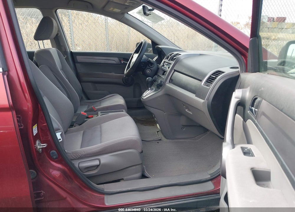 2008 HONDA CR-V LX VIN: JHLRE48328C081725