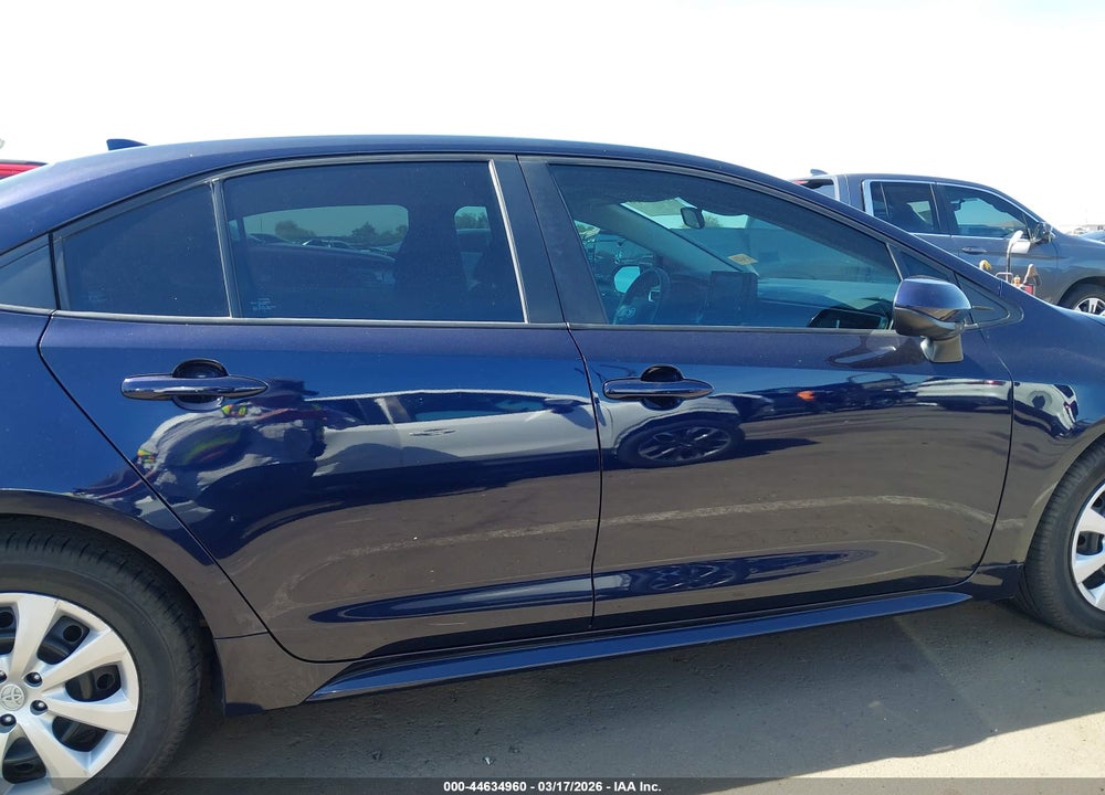 2022 TOYOTA COROLLA LE VIN: 5YFEPMAE3NP347242