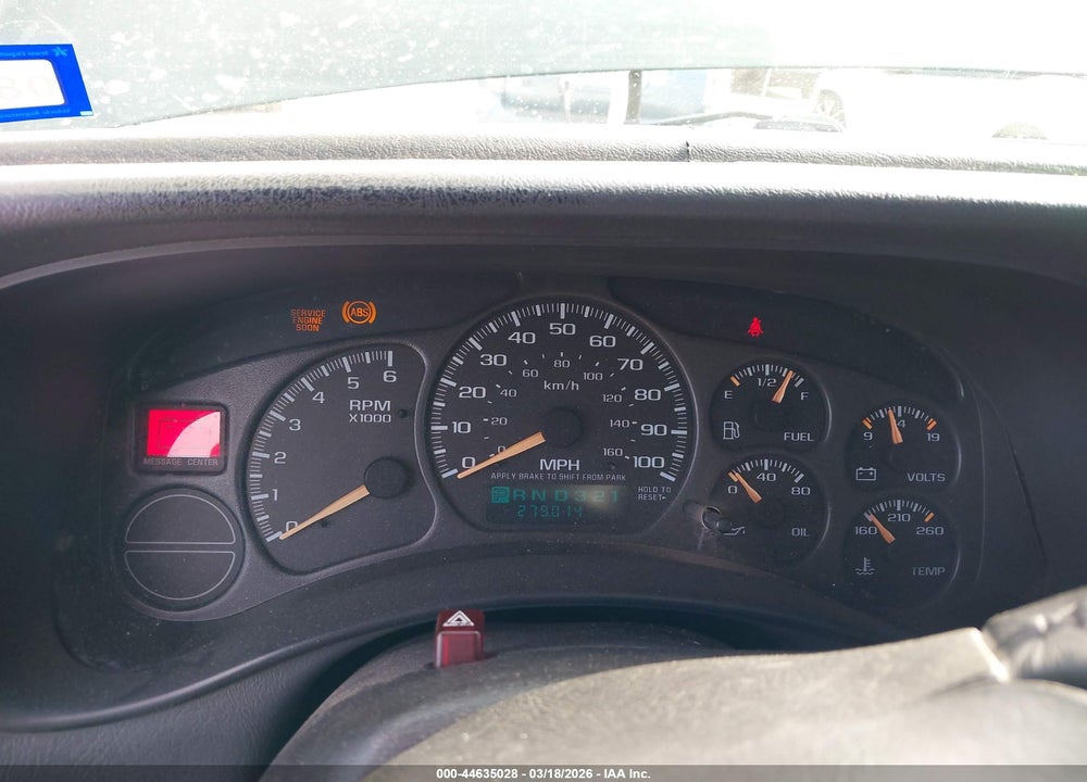 2002 CHEVROLET SILVERADO 1500 LS VIN: 2GCEK19T921402299