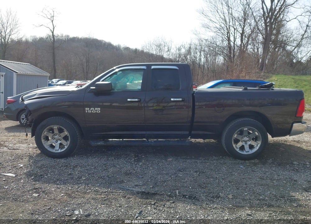 2017 RAM 1500 SLT  4X4 6'4 BOX VIN: 1C6RR7GG0HS693765