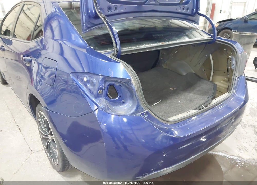 2015 TOYOTA COROLLA S PLUS VIN: 5YFBURHE8FP260923