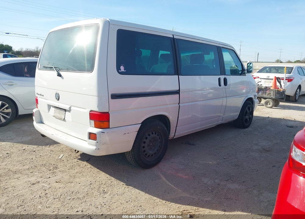 2001 VOLKSWAGEN EUROVAN MV VIN: WV2MB47051H153048