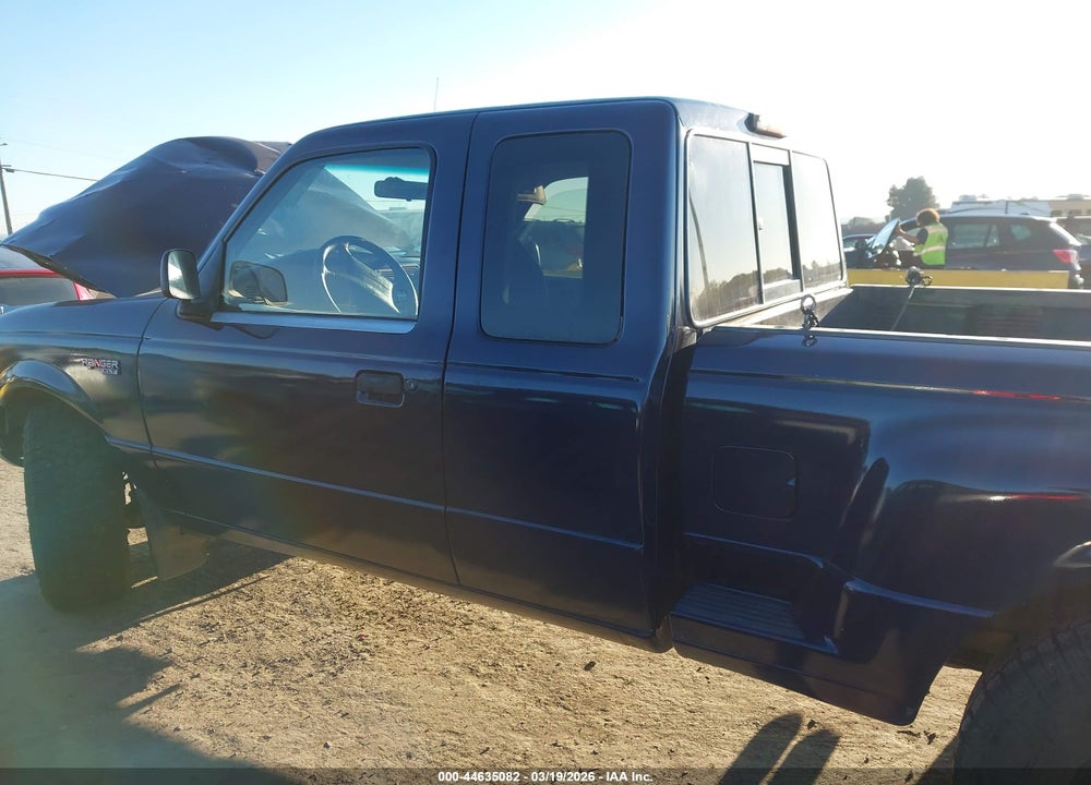 2000 FORD RANGER XL/XLT VIN: 1FTYR14V4YPA75677