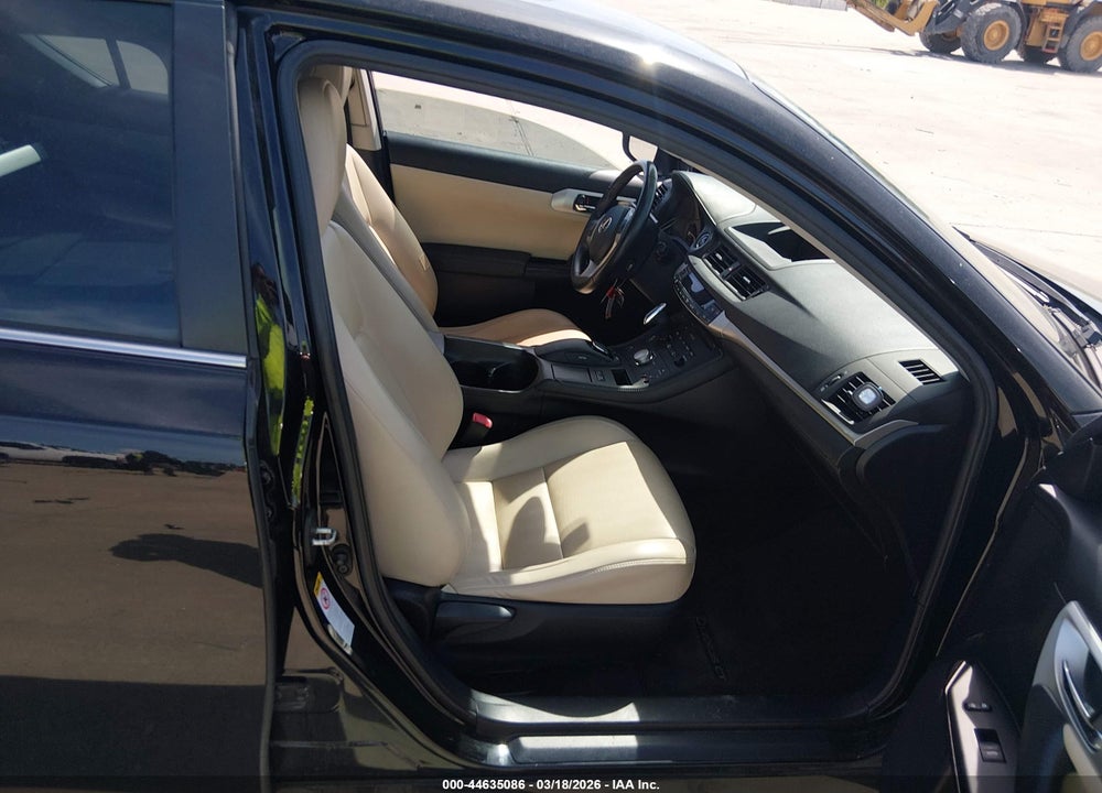 2011 LEXUS CT 200H PREMIUM VIN: JTHKD5BHXB2045286