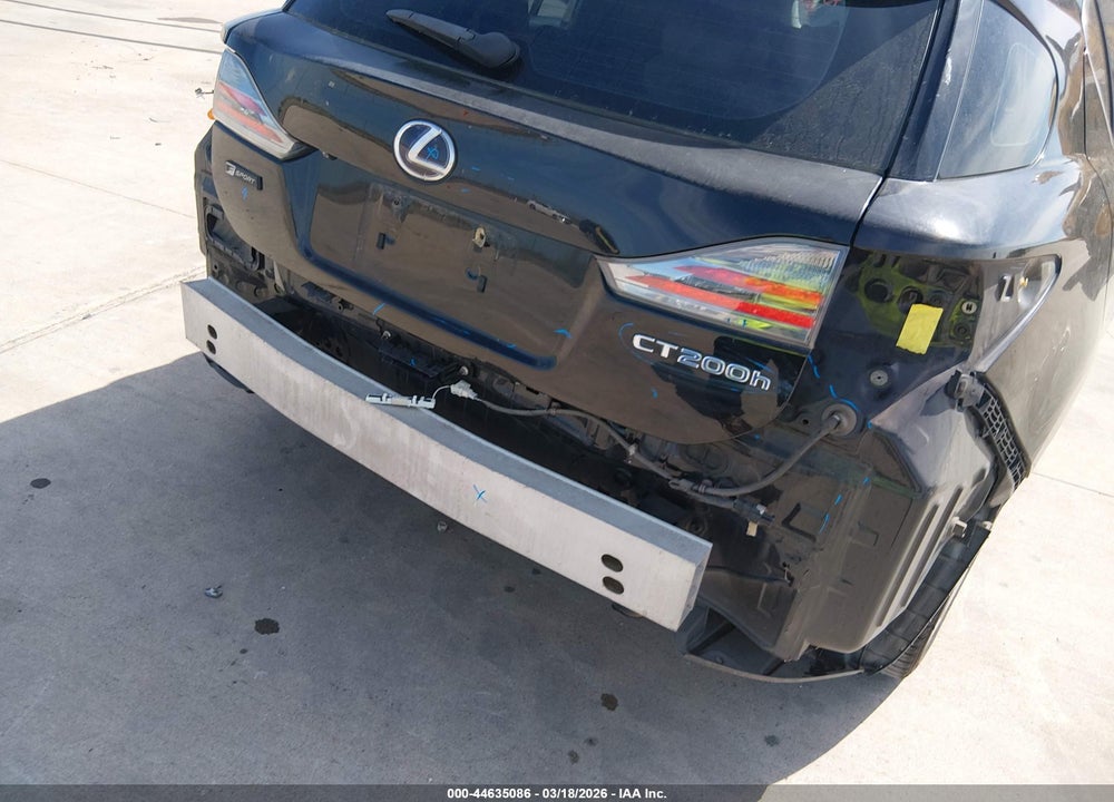 2011 LEXUS CT 200H PREMIUM VIN: JTHKD5BHXB2045286