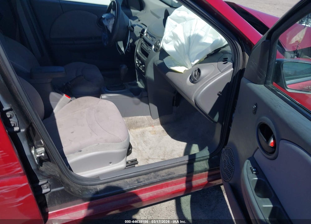 2004 SATURN ION 2 VIN: 1G8AJ52F14Z203278