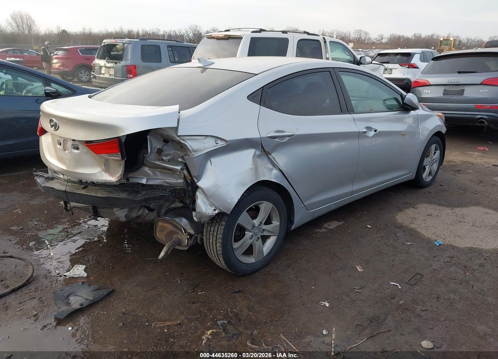 2013 HYUNDAI ELANTRA GLS/LIMITED VIN: KMHDH4AE7DU567635
