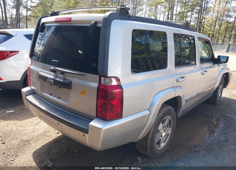 2010 JEEP COMMANDER SPORT VIN: 1J4RG4GK3AC128082
