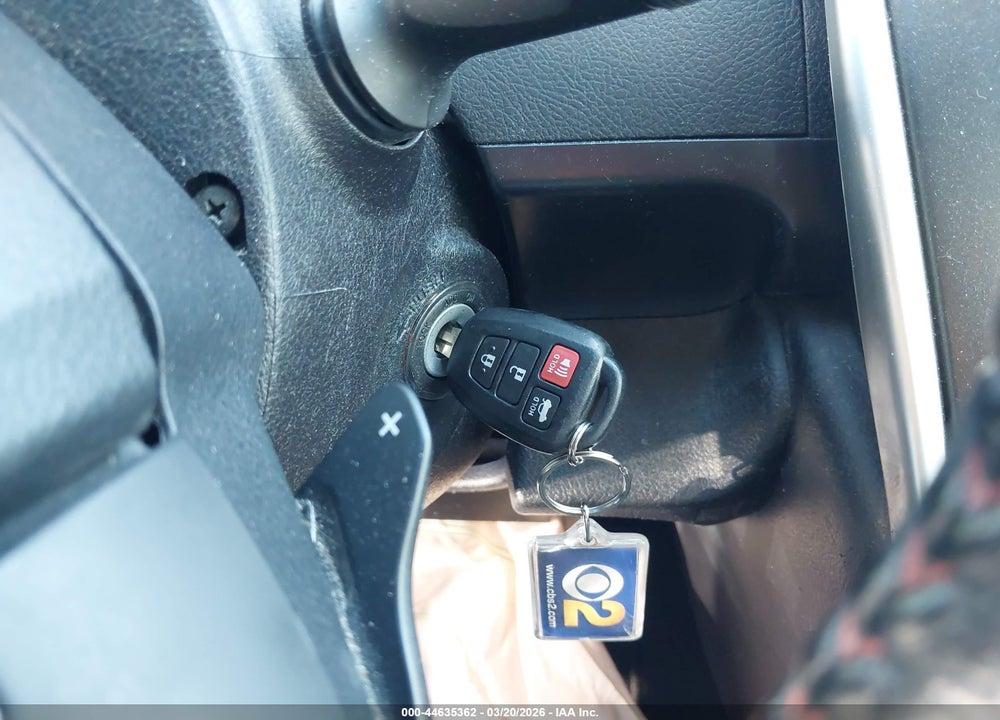 2016 TOYOTA CAMRY SE VIN: 4T1BF1FK6GU164213