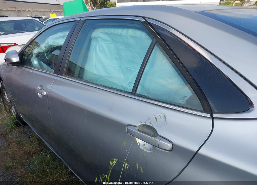 2016 TOYOTA CAMRY SE VIN: 4T1BF1FK6GU164213