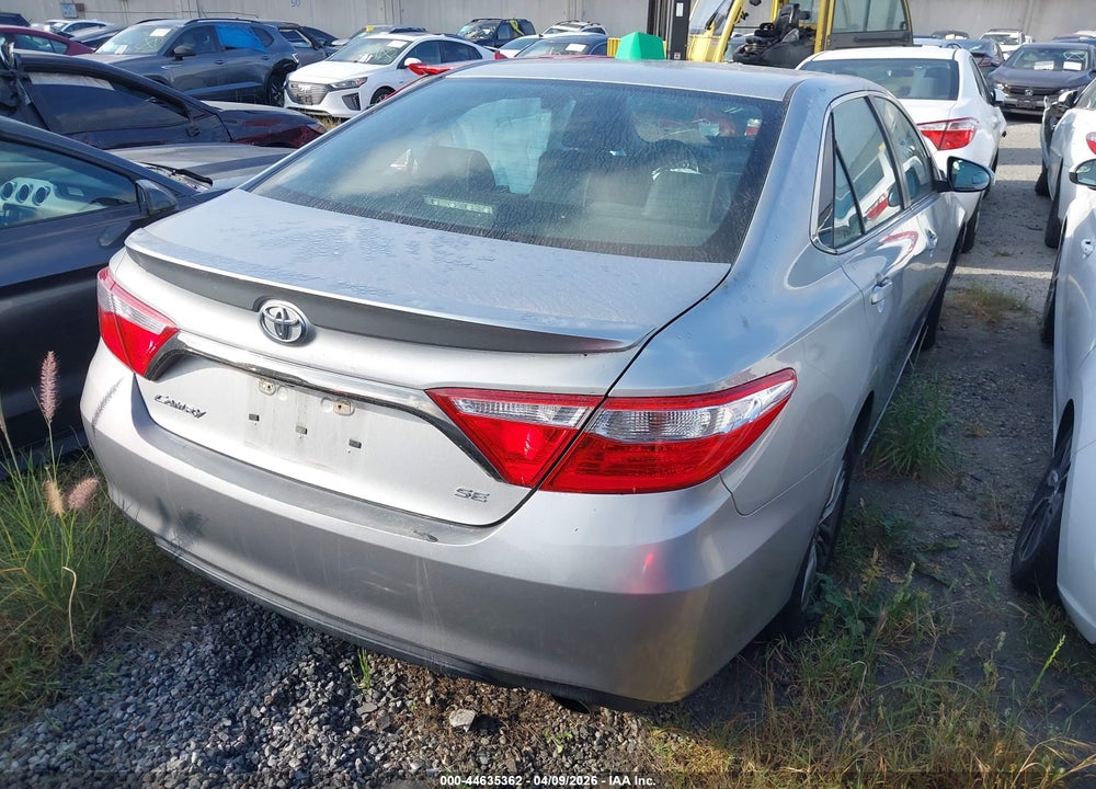 2016 TOYOTA CAMRY SE VIN: 4T1BF1FK6GU164213
