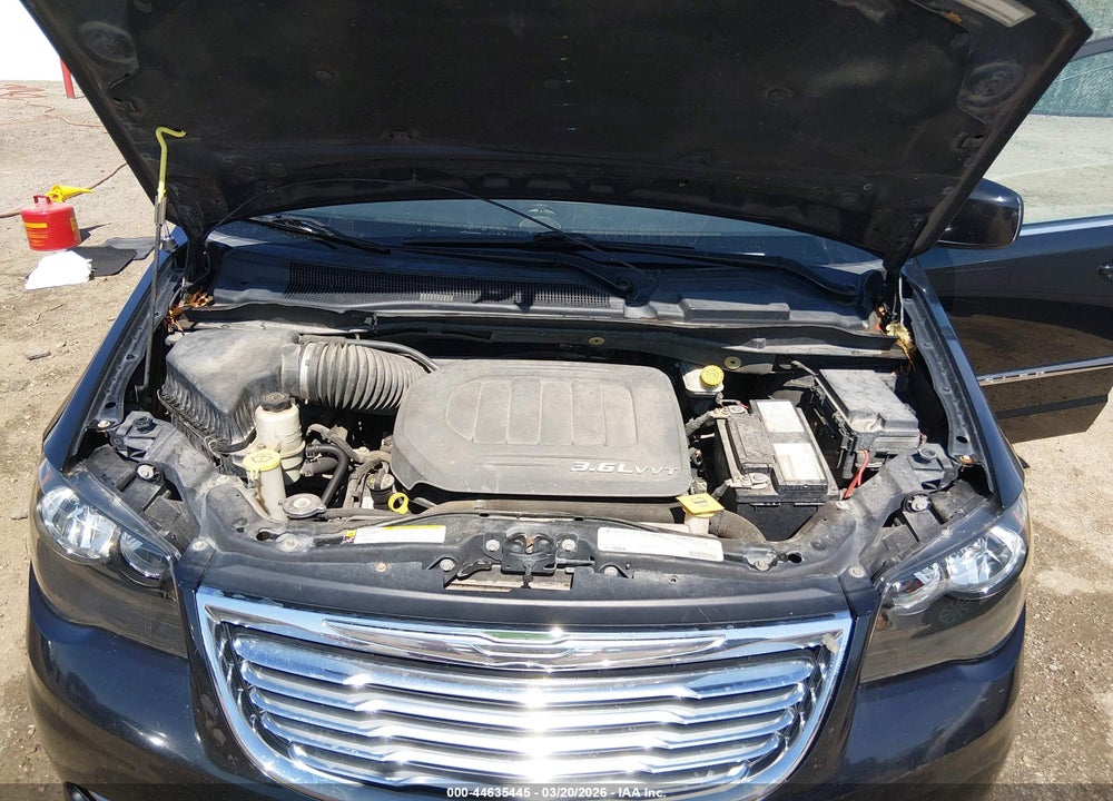 2012 CHRYSLER TOWN & COUNTRY TOURING VIN: 2C4RC1BGXCR200795