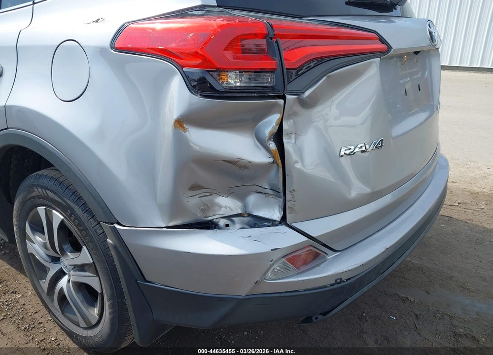 2016 TOYOTA RAV4 LE VIN: 2T3BFREV9GW448825