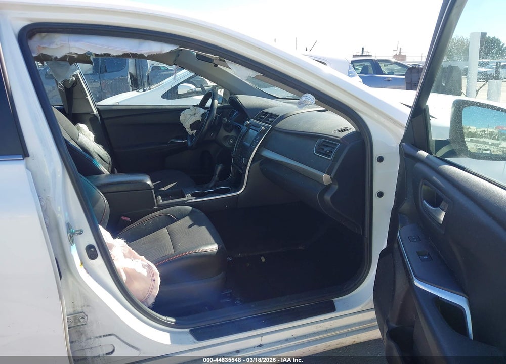 2016 TOYOTA CAMRY SE VIN: 4T1BF1FK7GU591688