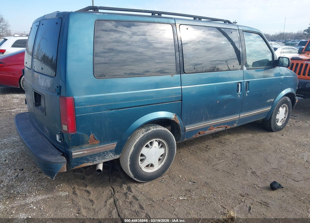 1995 CHEVROLET ASTRO VIN: 1GNDM19W2SB213906