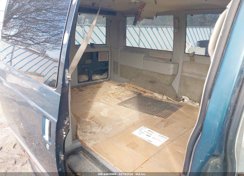 1995 CHEVROLET ASTRO VIN: 1GNDM19W2SB213906
