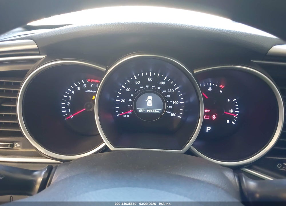 2015 KIA OPTIMA LX VIN: KNAGM4A72F5589485