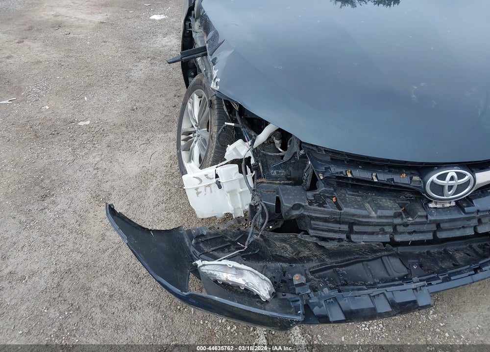 2015 TOYOTA CAMRY SE VIN: 4T1BF1FK7FU082506