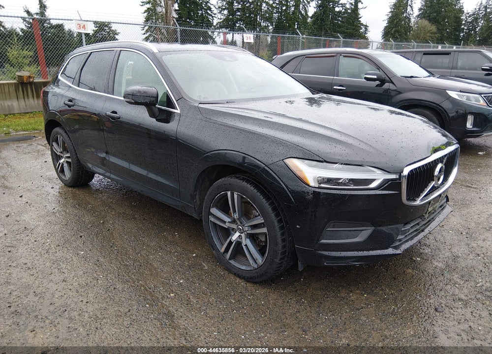 2018 VOLVO XC60 T6 MOMENTUM VIN: LYVA22RK9JB122682