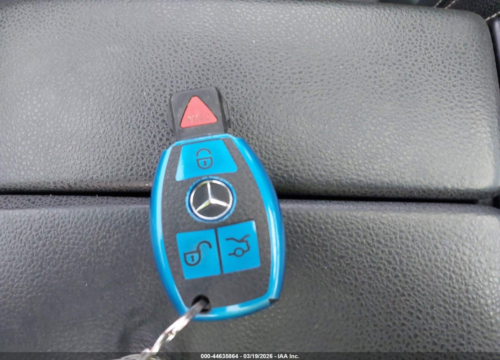 2014 MERCEDES-BENZ C 250 VIN: WDDGJ4HB2EG262843