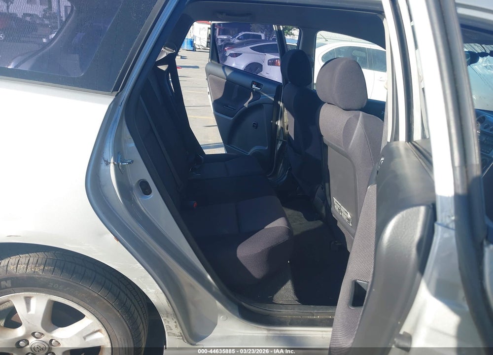 2004 TOYOTA MATRIX XR VIN: 2T1KR32E74C239615