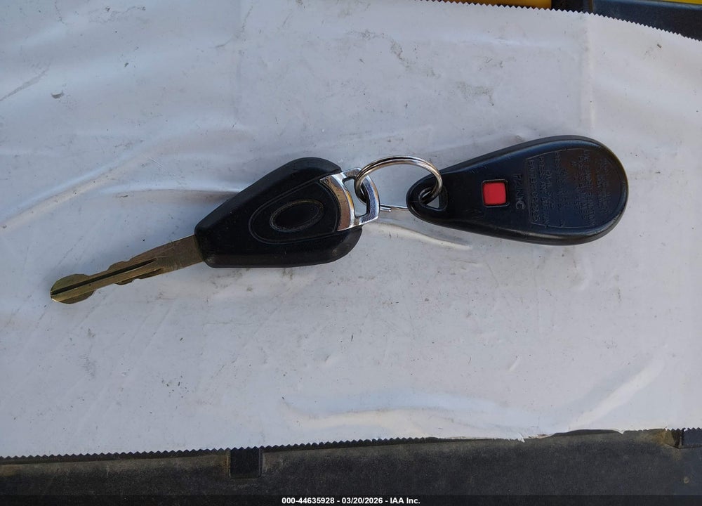 2005 SUBARU LEGACY 2.5I VIN: 4S3BL616557229651