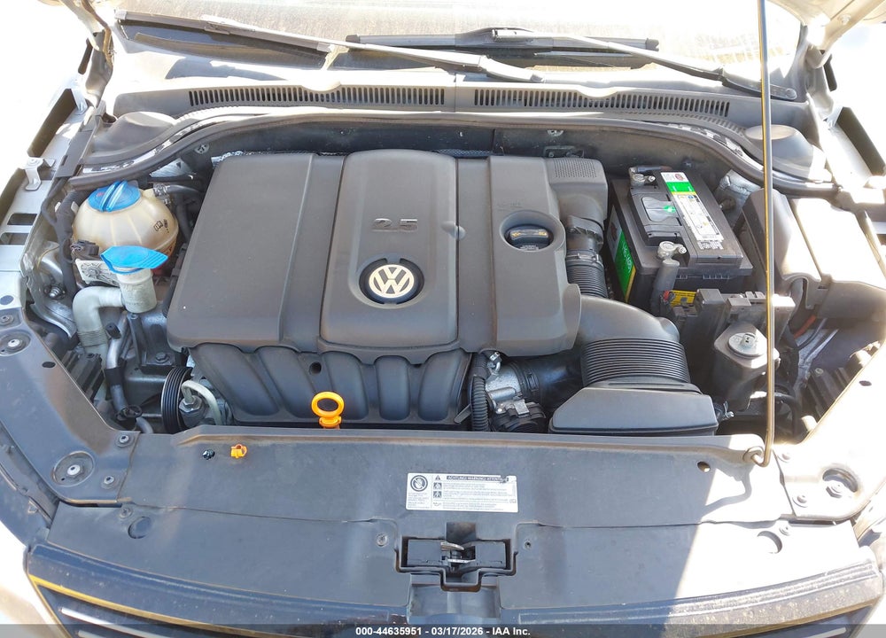 2011 VOLKSWAGEN JETTA 2.5L SEL VIN: 3VWLX7AJ5BM359110