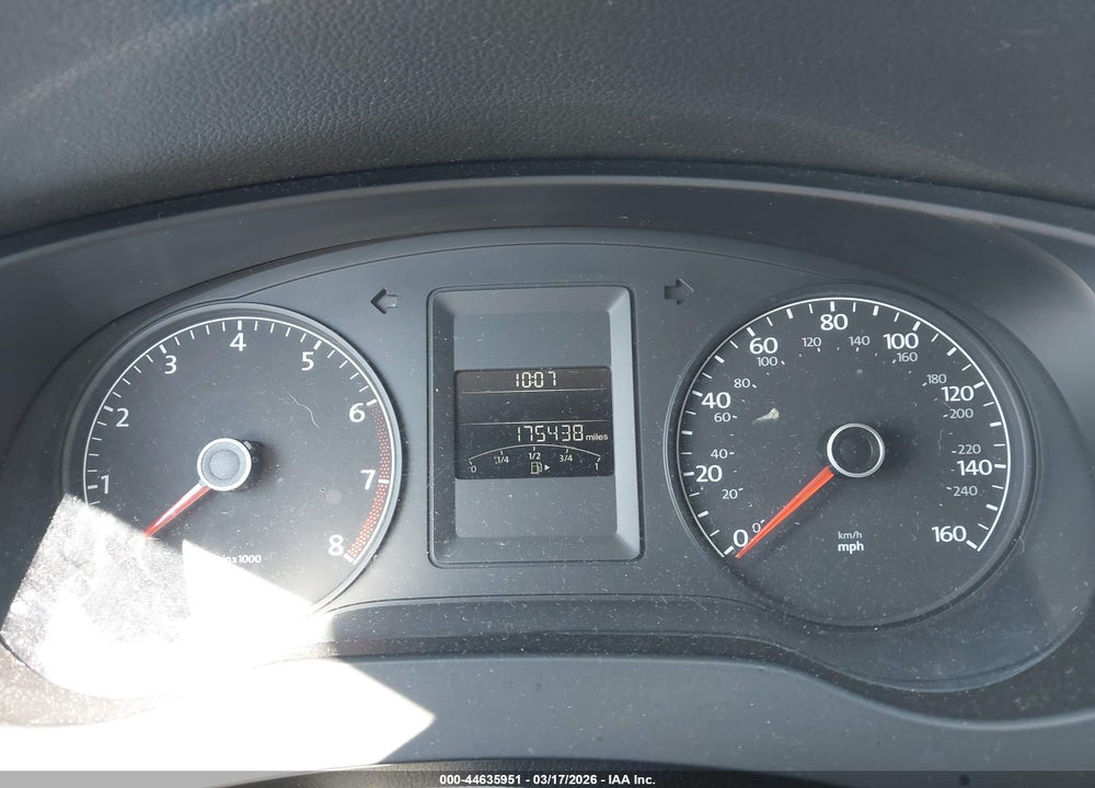 2011 VOLKSWAGEN JETTA 2.5L SEL VIN: 3VWLX7AJ5BM359110