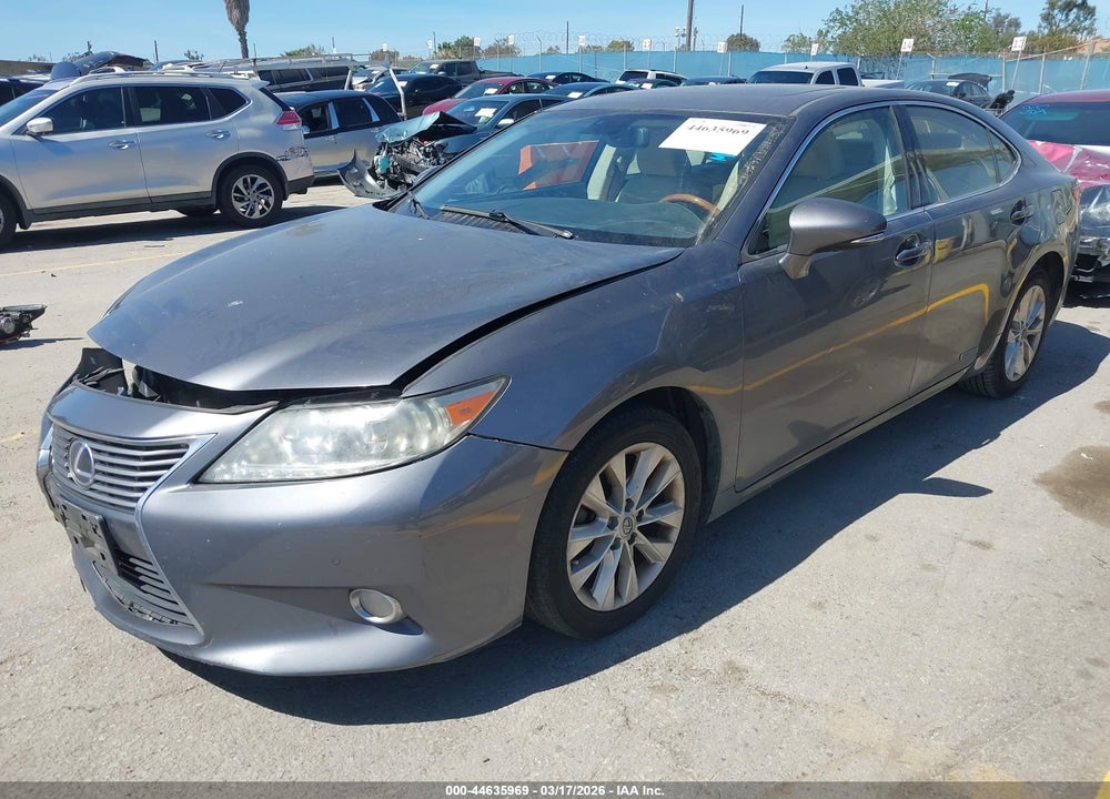 2013 LEXUS ES 300H VIN: JTHBW1GG0D2013145