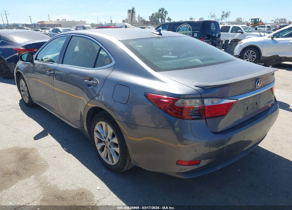 2013 LEXUS ES 300H VIN: JTHBW1GG0D2013145