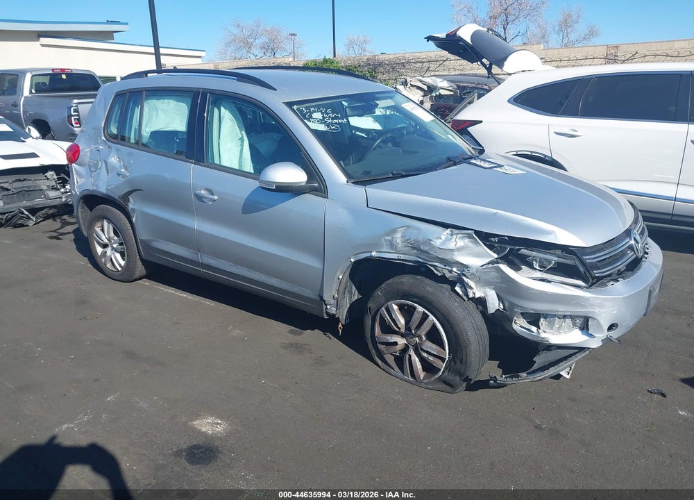 2017 VOLKSWAGEN TIGUAN 2.0T/2.0T S VIN: WVGAV7AX6HK020078